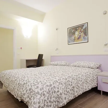 Homesuitehome Πανσιόν Ρώμη