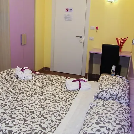 Homesuitehome Πανσιόν Ρώμη
