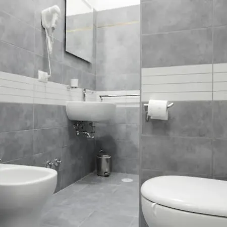 Guest house Homesuitehome 3*