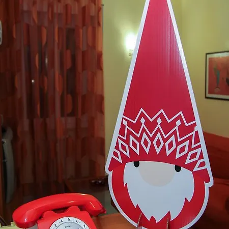 Homesuitehome Guest house 3*