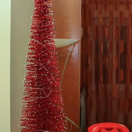 Guest house Homesuitehome 3*
