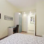 בית הארחה Homesuitehome 3*