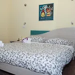 Homesuitehome