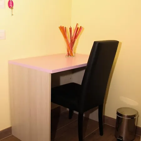 Homesuitehome Pensionat 3*